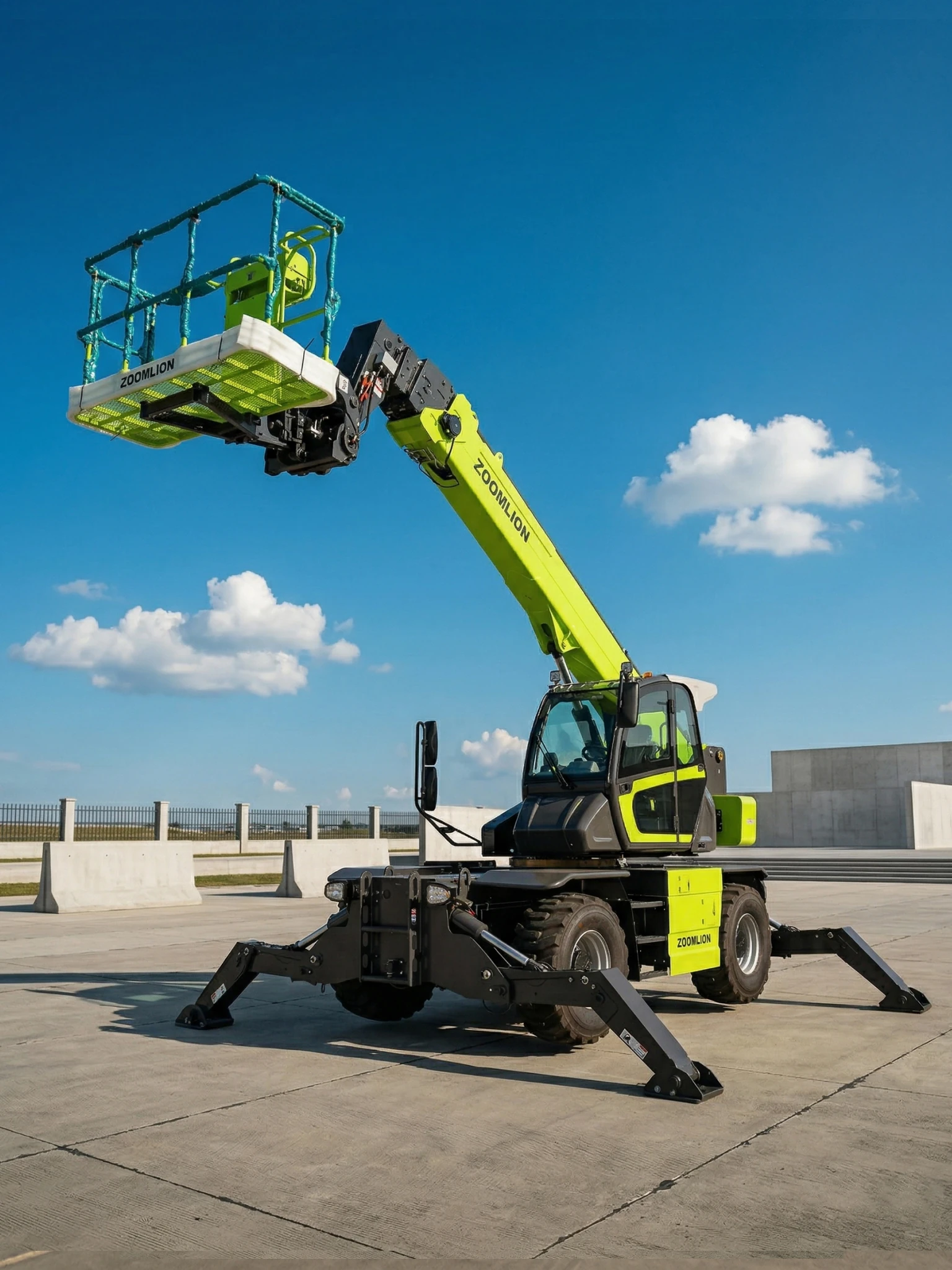 Zoomlion ZTH4525R - Największa obrotowa ładowarka